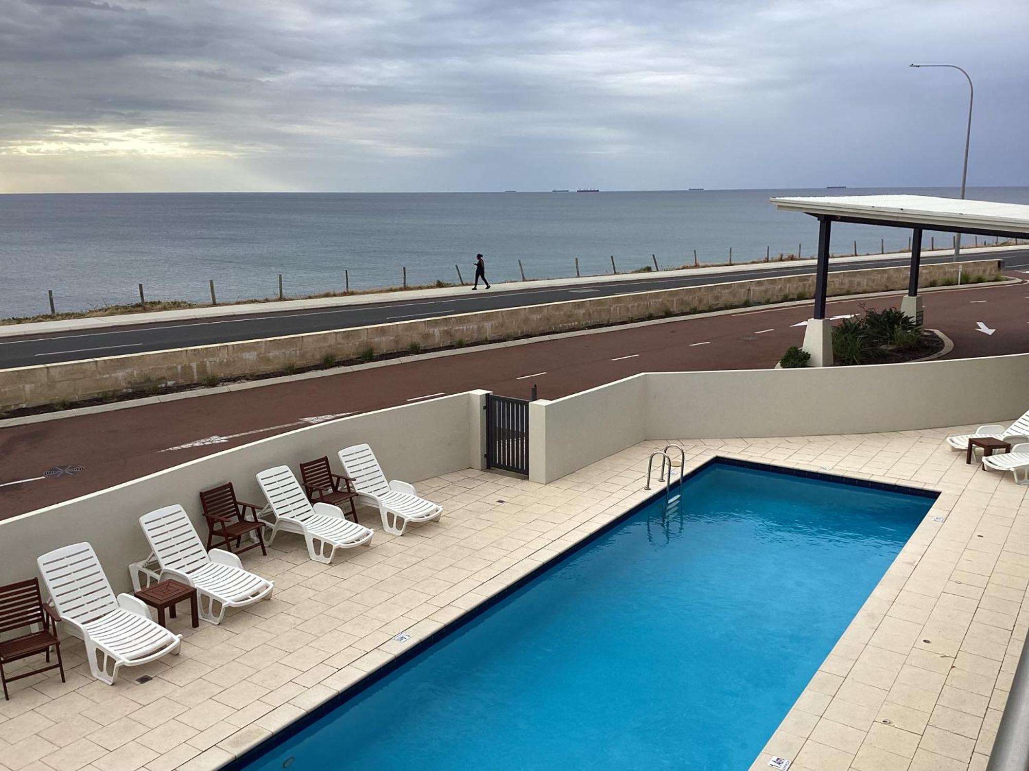 Bunbury Seaview Apartments Esterno foto