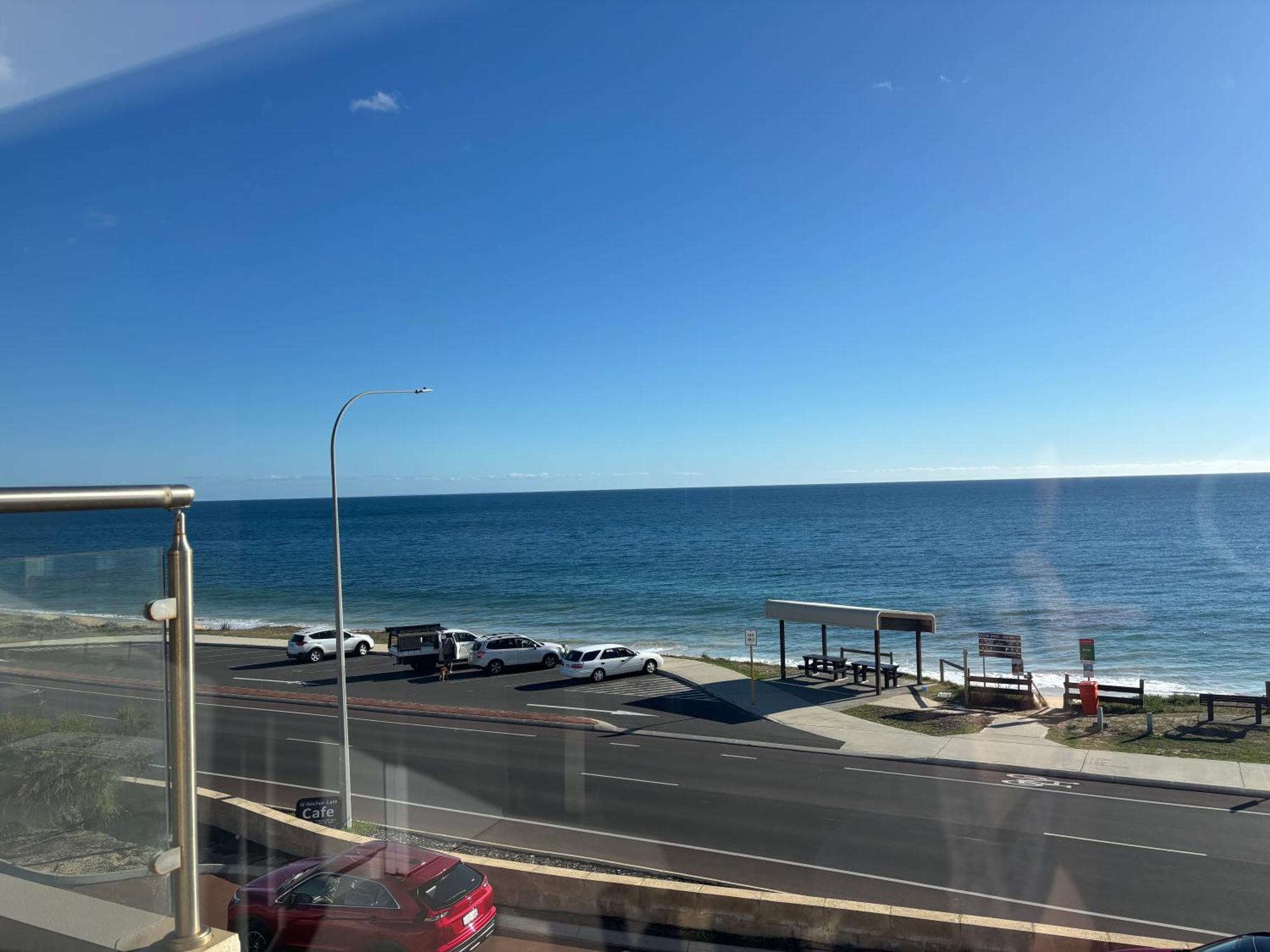 Bunbury Seaview Apartments Esterno foto